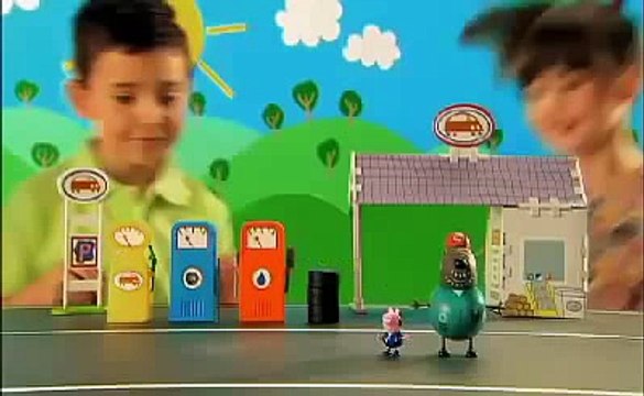 Grandpa Dogs Pick Up Truck & Garage Playset - Peppa Pig - Character