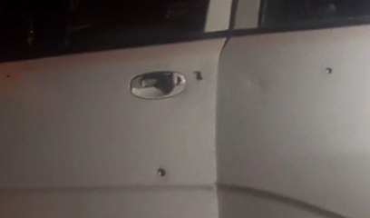 Un carro fue abaleado en el centro del cantón La Libertad, provincia de Santa Elena