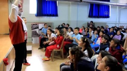 Vakıf Kültürü Öğrencilere Tiyatroyla Anlatıldı