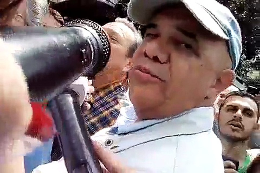 Palabras de Chuo Torrealba en plena concentración opositora
