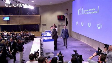 کمیسیون اروپا در مورد کسری بودجه پرتغال، اسپانیا و ایتالیا با نرمش برخورد می کند