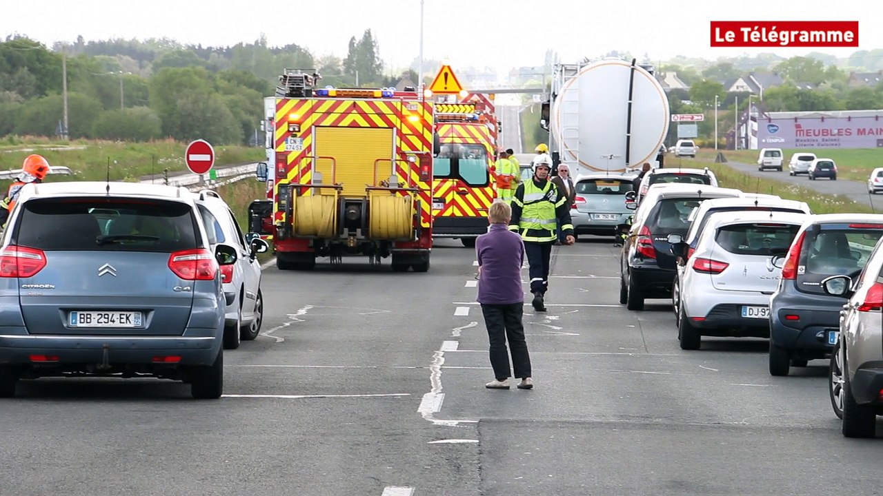 Ploumagoar (22) Un accident provoque un bouchon de plusieurs kilomètres sur la voie express