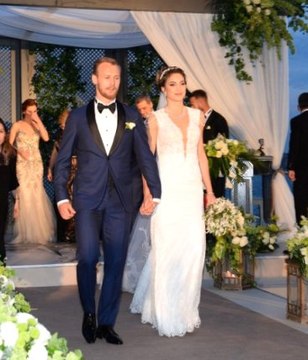 Fenerbahçeli Futbolcular, Galatasaraylı Semih Kaya'nın Düğününe Gelmedi