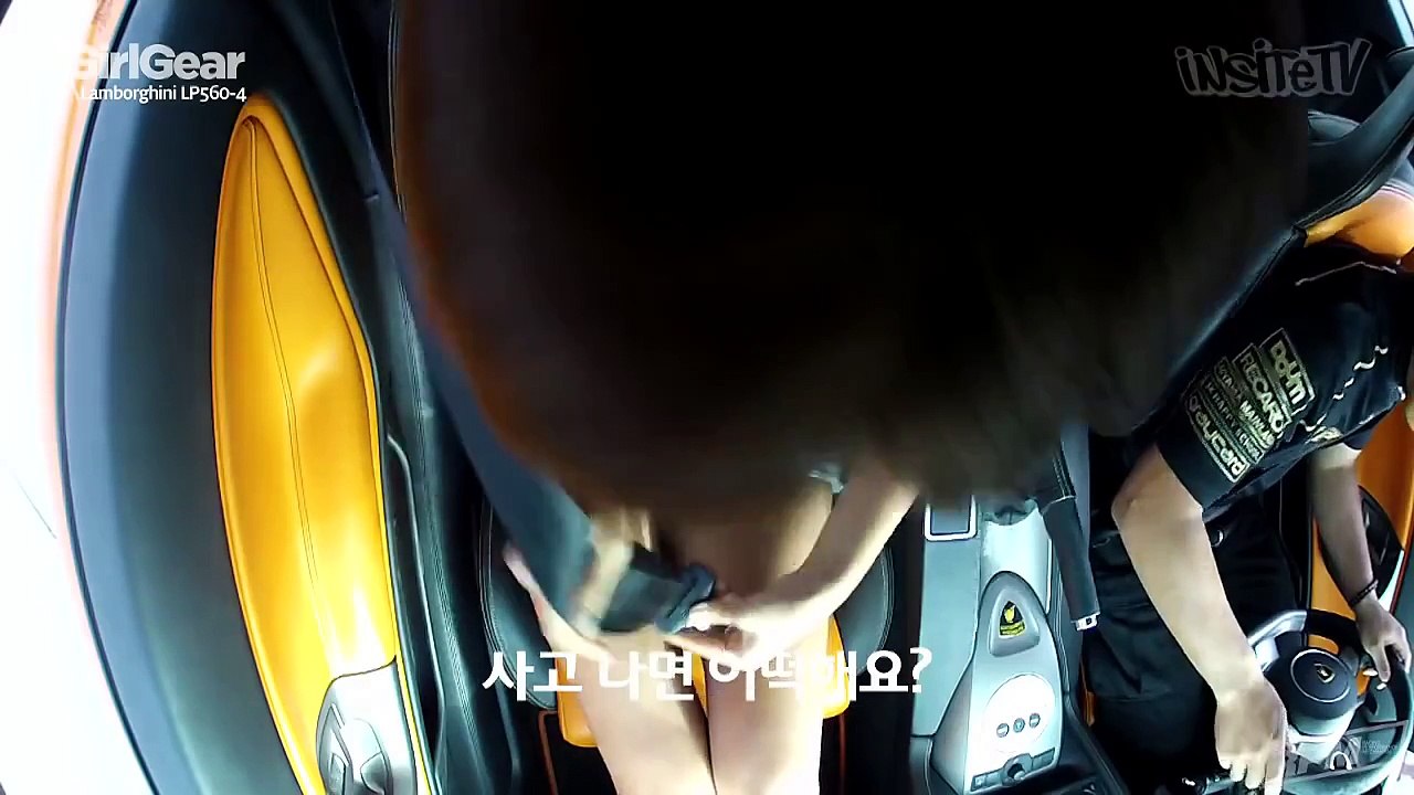 Hot Korean Girl Goes Drifting in a Lamborghini LP560-4