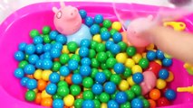Learn Colors Peppa Pig Bath Time Bubble Gum Ball Coloring Book For Kid Tuddler