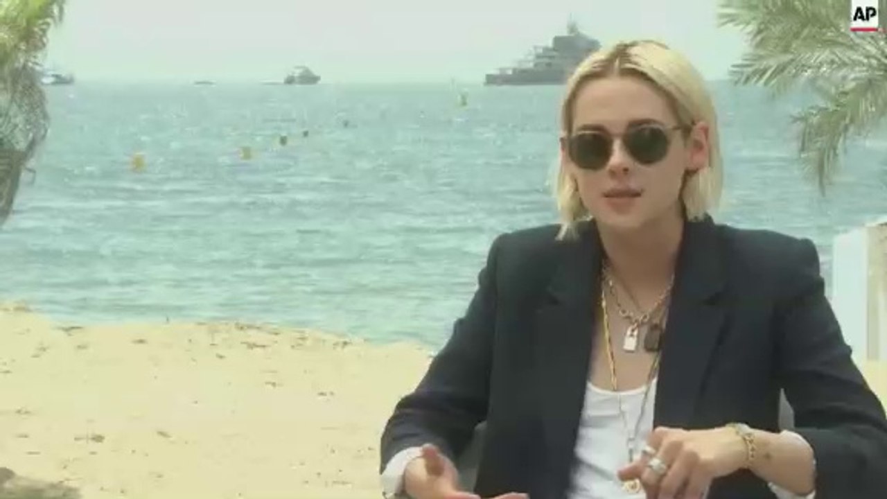 AP: Kristen and Olivier