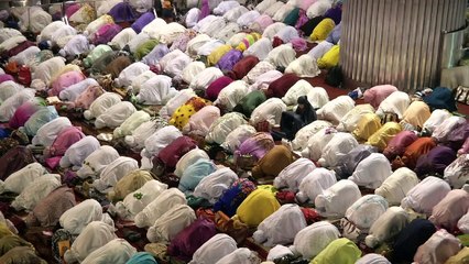 Mit dem Smartphone gegen den IS: Cyber-Krieger in Indonesien