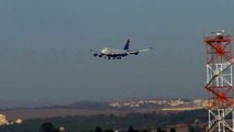 Delta Airlines Boeing 744 landing rwy 26 at Ben Gurion airport-Israel