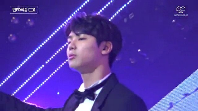 20160519_'TANTARA'_TANTARA BAND Debut Stage-MinHyuk with fans chattering time