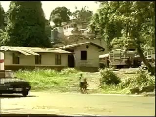 Gareebon k pas sirf ALLAH pak ka he sahara ha..