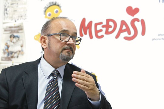 24 ГОДИНИ АКТИВНОСТИ ПРВА ДЕТСКА АМБАСАДА ВО СВЕТОТ МЕЃАШИ (1 ДЕЛ)