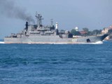 Bu Kez İki Rus Savaş Gemisi Aynı Anda Boğaz'dan Geçti