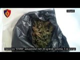 Report TV - Vlorë, sekuestrohen 25 kg drogë kapen 5 persona, mes tyre një polic