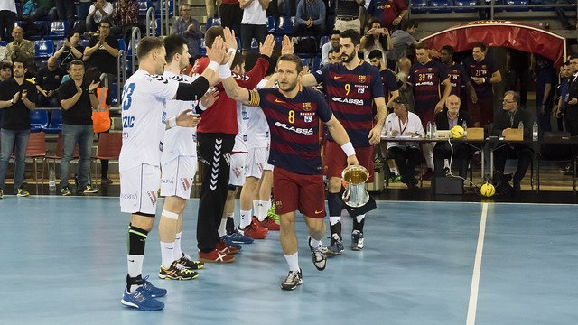 FCB Handbol: nit d’oferiments i celebracions amb l’afició