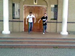 jumpen voor de kerk (1)