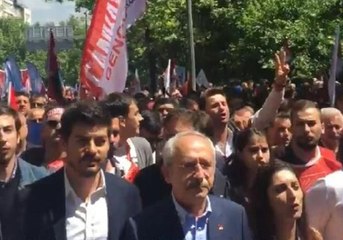 Kemal Kılıçdaroğlu Gündoğdu Marşı ile Anıtkabir'e yürüyor