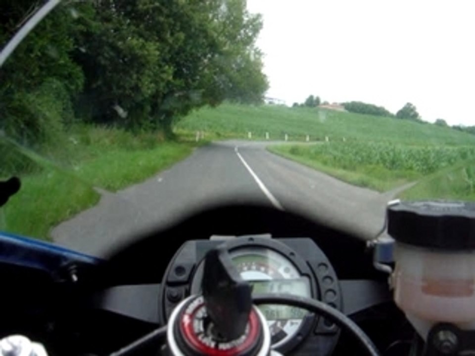 moto ninja  636