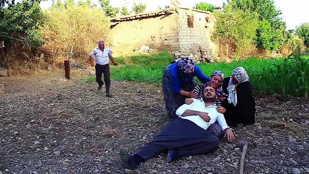 Mahmut Karadağ - Ez Gula Kerejdağım