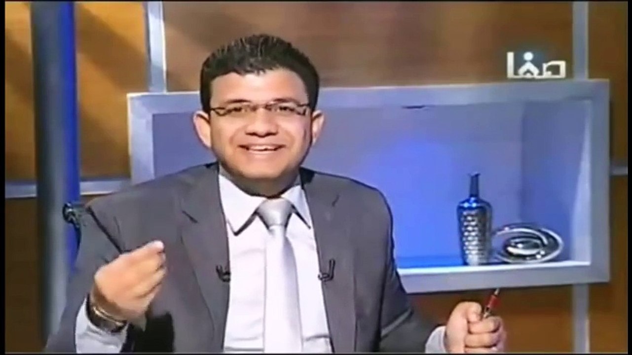 مسخرة عدنان ابراهيم يحكي عن معجزة وكرامة اللمبة !