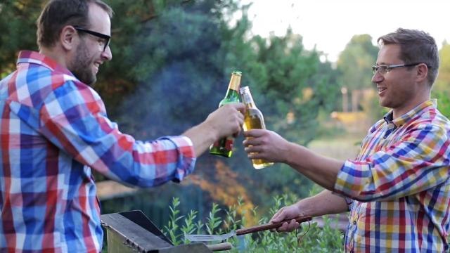 The Health Benefits of Drinking Beer