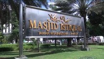 Endonezya'da Ramazan Ayının İlk Cuma Namazı Kılındı