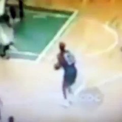 How everyone felt when Michael Jordan did this! - Vine #60