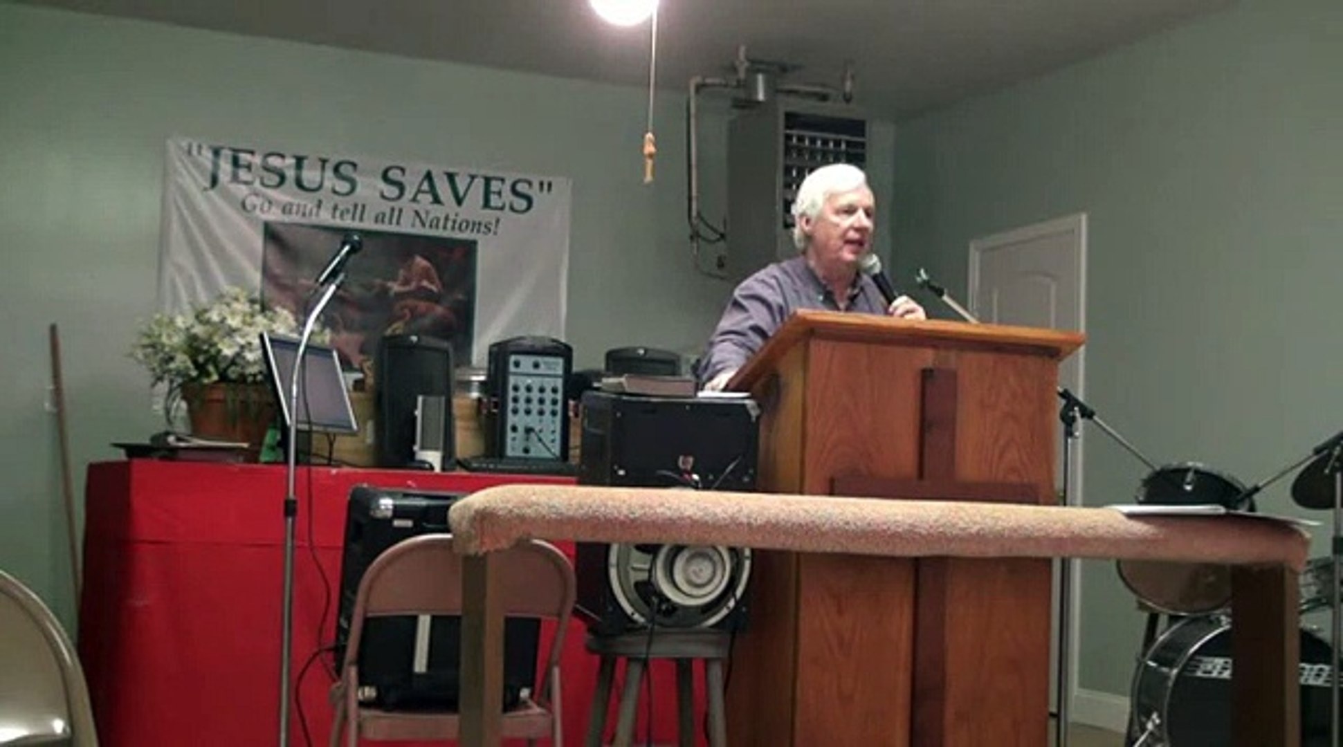 ⁣Donnie Dixon Preaching John 15:1