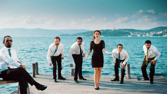 Genç Kafa - Tarlaya Ektim Soğan (Piyasadan Büyük Alacağımız Var Soundtrack)