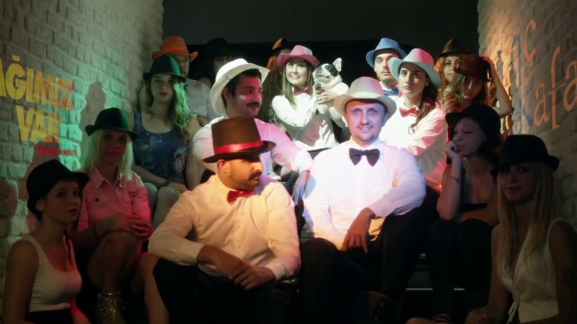 Genç Kafa - Alacağımız Var (Piyasadan Büyük Alacağımız Var Soundtrack)