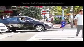 A little girl teach traffic Rolles must watch this beautiful video 2016