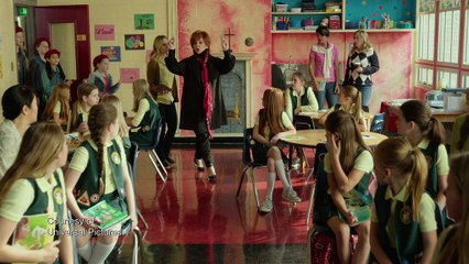 The Boss - Clip - Daisy Scout Meeting