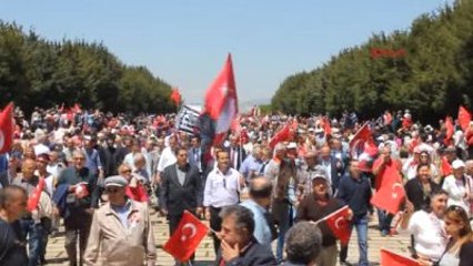 Chp?liler Anıtkabir?e Yürüyor -4