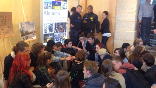 Occupation de la mairie d'Alençon