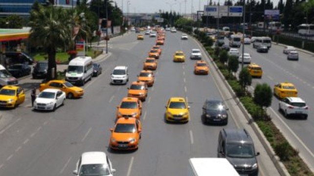 Binali Yıldırım'ın Adı Açıklandı, Taksiciler Yollara Düştü