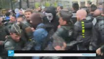 باريس: تصاعد التوتر بين الشرطة والمتظاهرين ضد قانون العمل