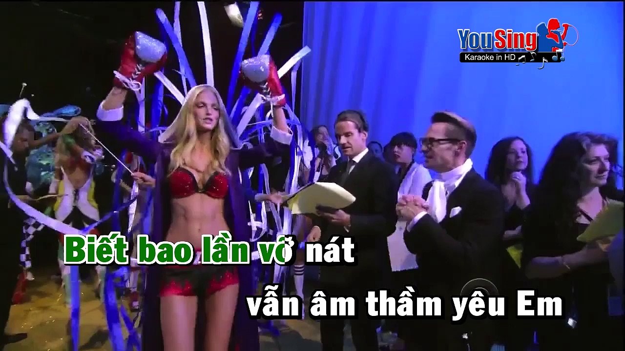 Karaoke - Không Đành Xa Em - HKT