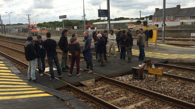 Loi travail : occupation de la gare de Plouaret
