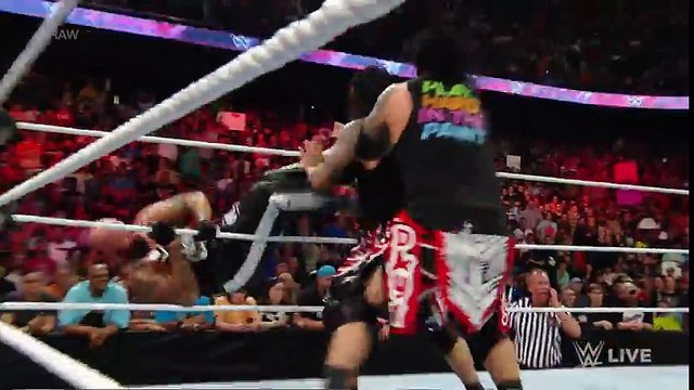 The Usos vs. Luke Gallows & Karl Anderson- Raw, May 16, 2016 on ten sport