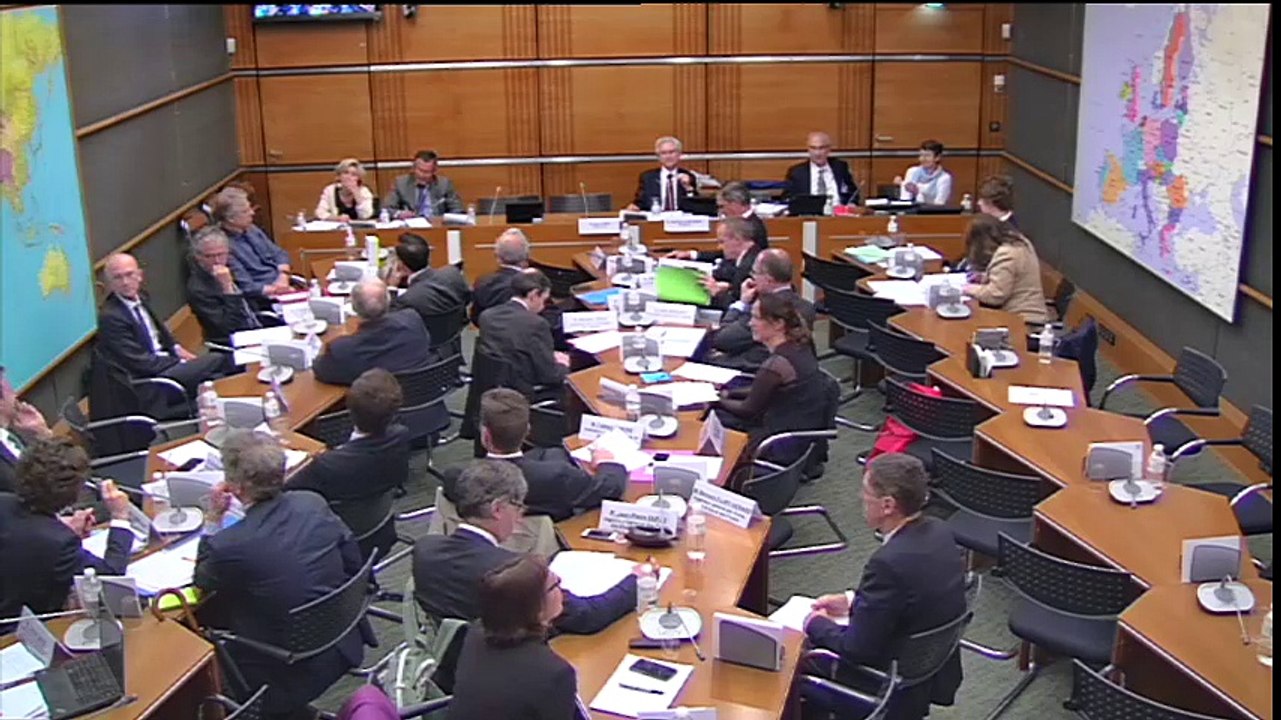 Avocat Robin des Toits - table ronde sur les compteurs déportés Linky et Gazpar