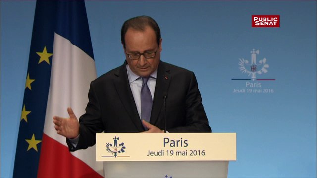 Hollande : Le projet de loi travail est un progrès pour la situation des personnes handicapées