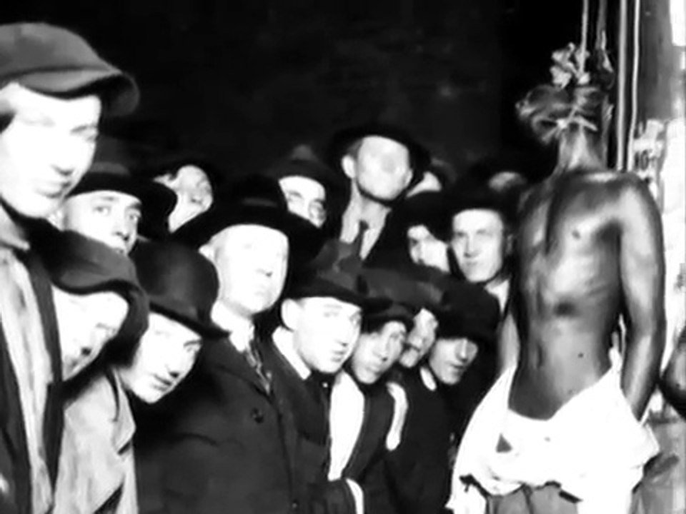 Nine Simone in Memoriam Dondolo (Sidney)Tshangela Strange Fruit in 1989 when he confronted the regime he was indeed a strange fruit