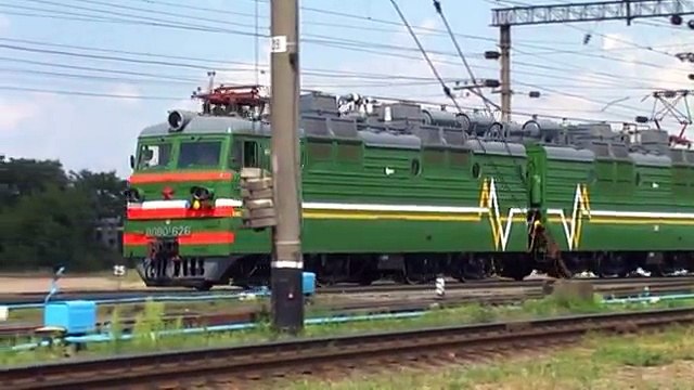 ВЛ80С-626, ЧС4Т-709 с поездом № 24 Париж - Москва