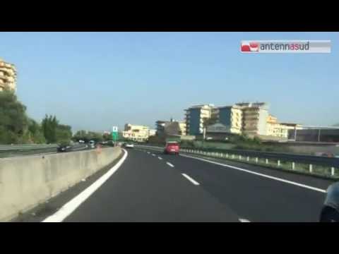 Tg Antenna Sud - Perde conoscenza su autostrada, lo salva pattuglia Polstrada