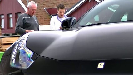 2X Ferrari FF Start up & Acceleration