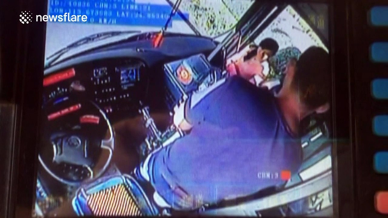 Man dumps snake on bus after being denied access on board