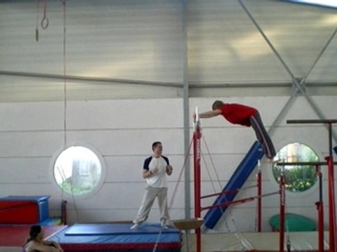 sortie échap cha barres asymétriques