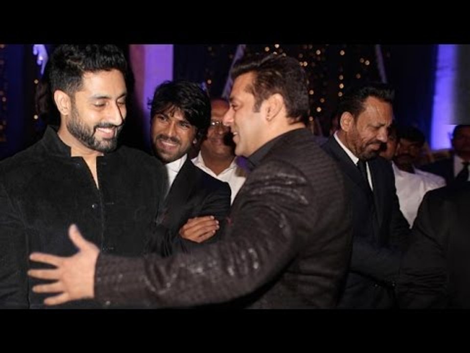 Salman khan Dance With Abhishek Bachchan At Shahrukh Khan's Party