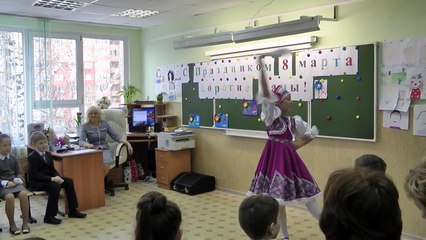 Аня, танец "Субботея", 3 класс, школа 24 Мытищи