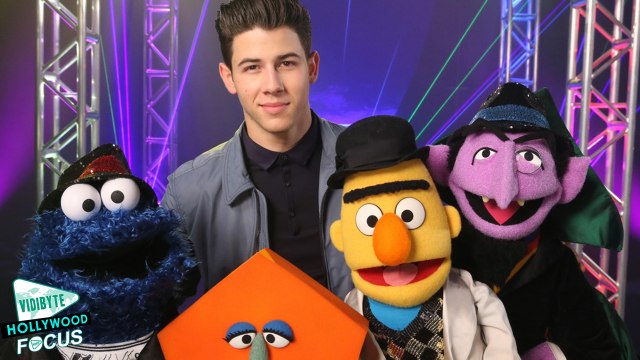 Nick Jonas Sings About Shapes on 'Sesame Street'