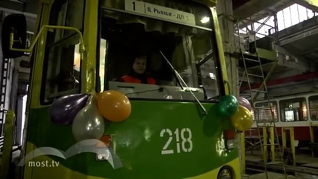 Липецк. Мост. Первый желто-зеленый трамвай выйдет на маршрут 25 декабря